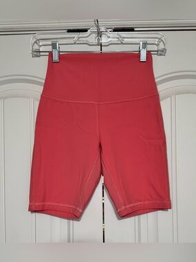 Lululemon Align High-Rise Short 8" in Raspberry Cream Size 4